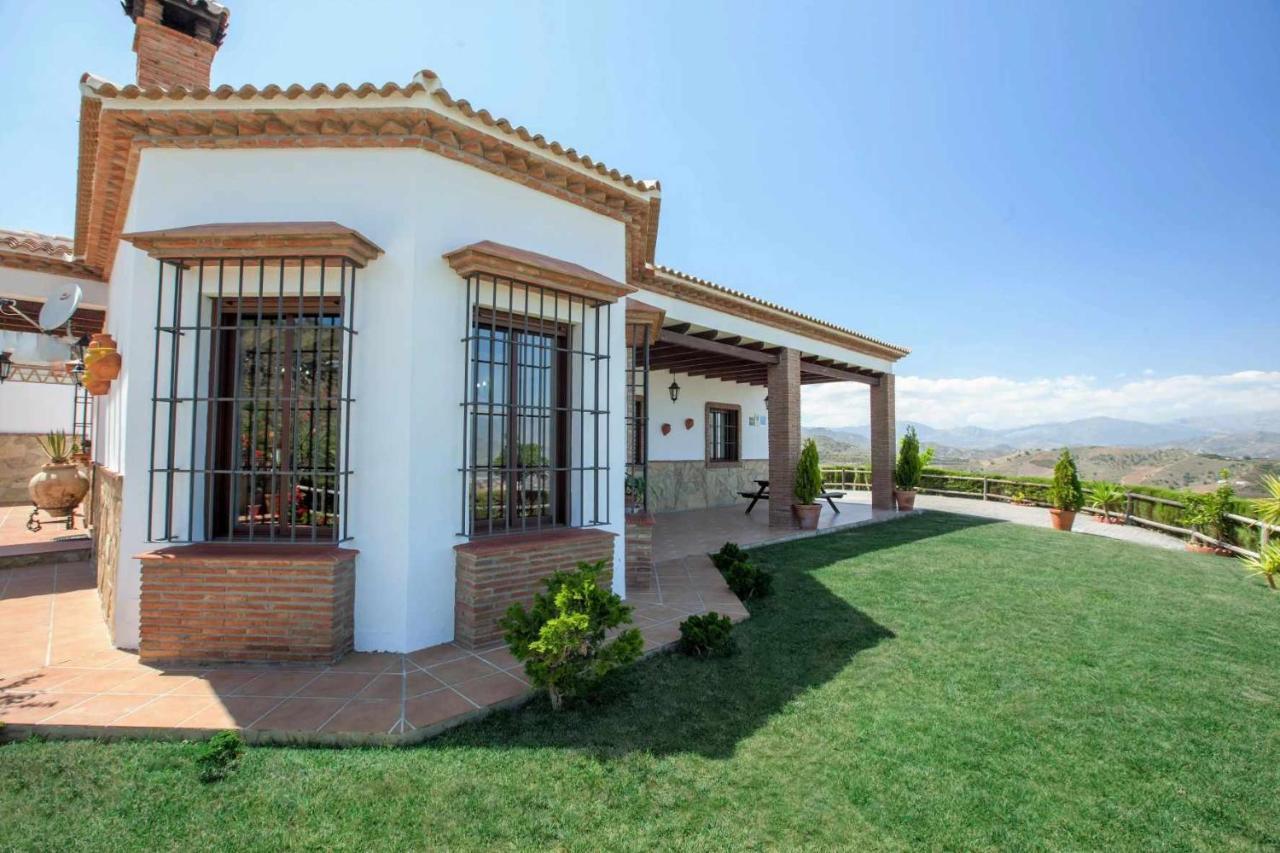 Casa Mirador Las Claras Con Piscina Privada Jardin Iznate Exterior photo